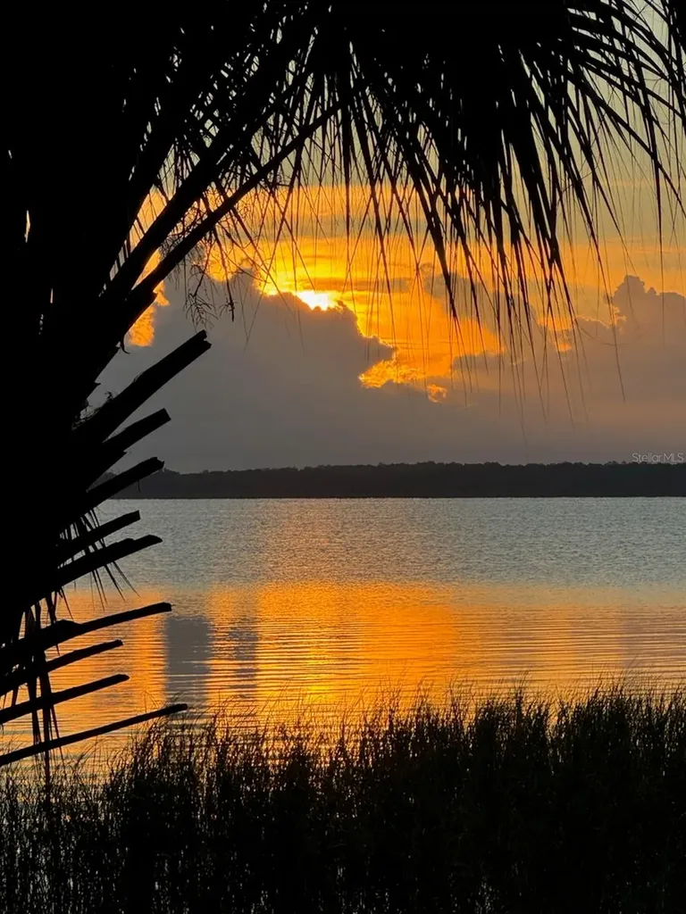 3018 Mark Lane Lake Wales FL 33898