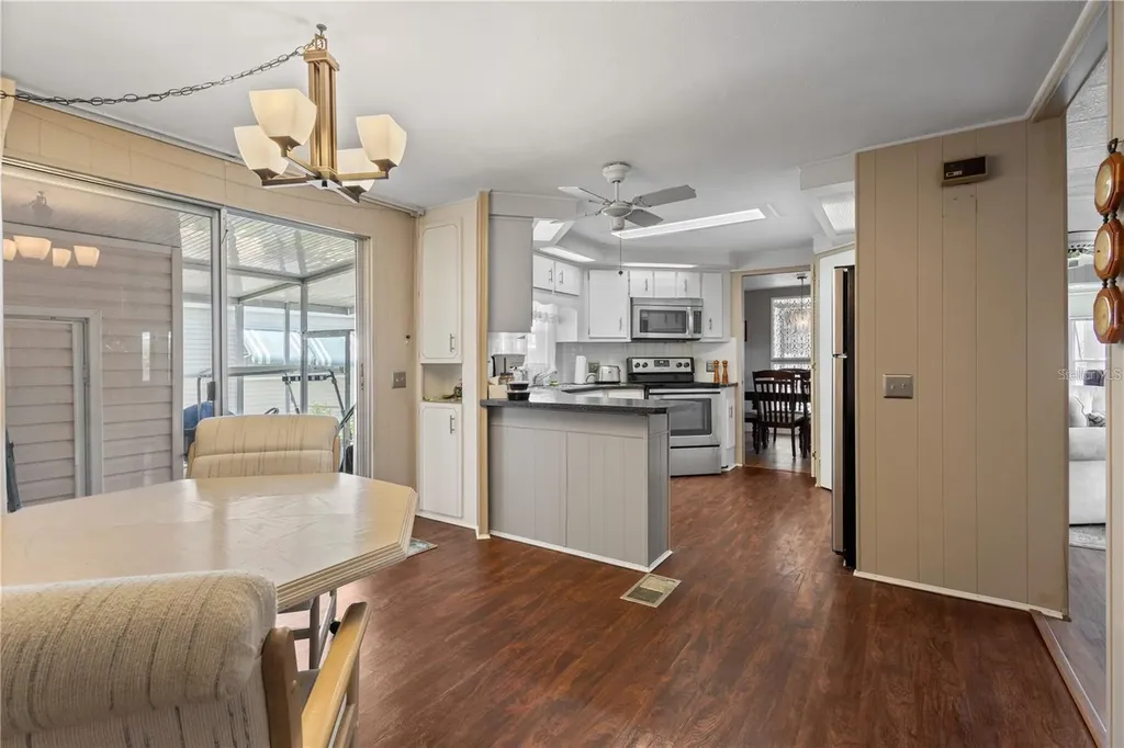 2100 Kings Highway Port Charlotte FL 33980
