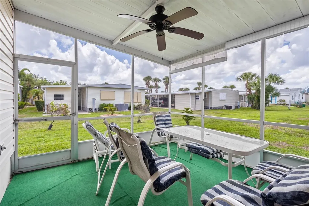 2100 Kings Highway Port Charlotte FL 33980