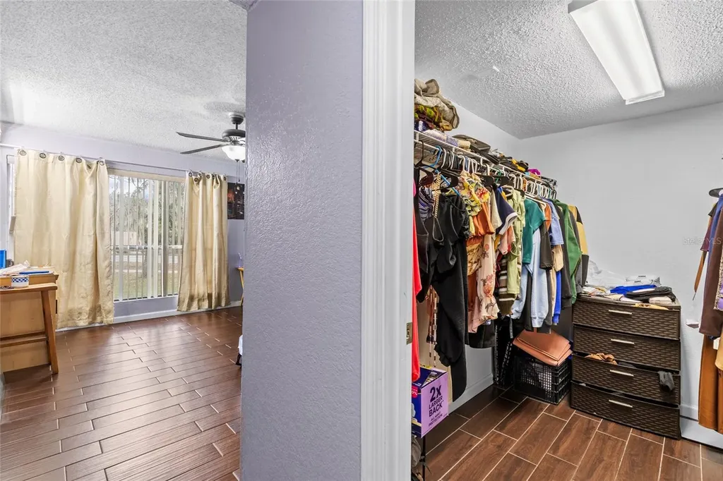 1810 NW 23rd Boulevard Gainesville FL 32605