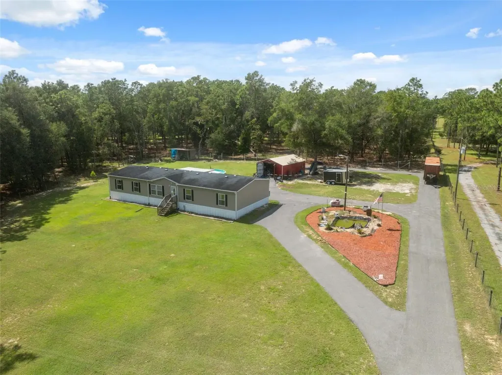 16481 Oakview Drive Brooksville FL 34601