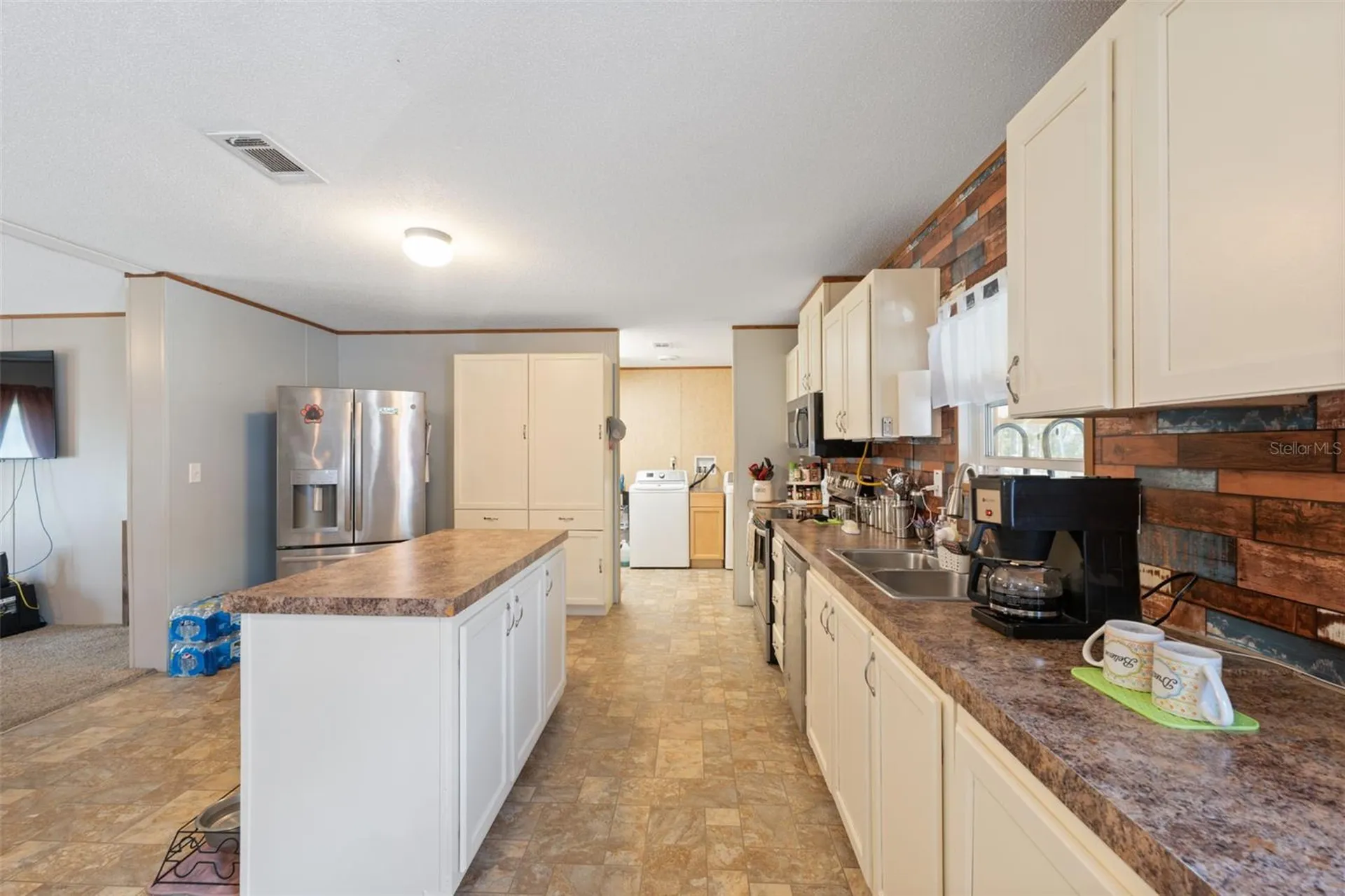 16481 Oakview Drive Brooksville FL 34601