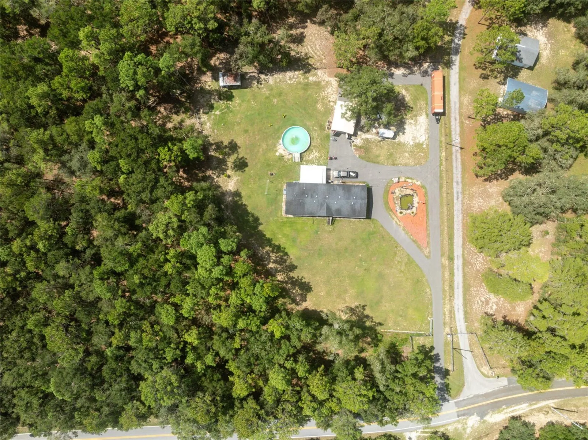 16481 Oakview Drive Brooksville FL 34601