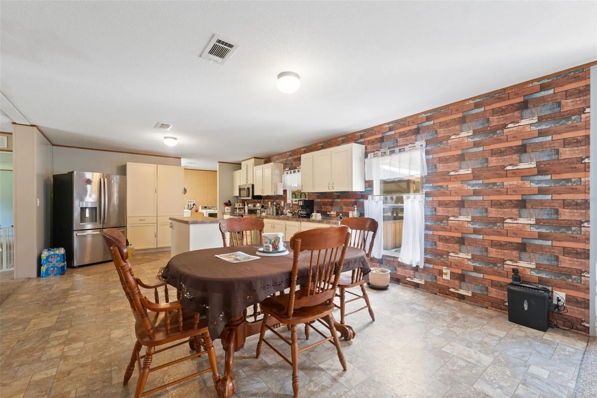 16481 Oakview Drive Brooksville FL 34601
