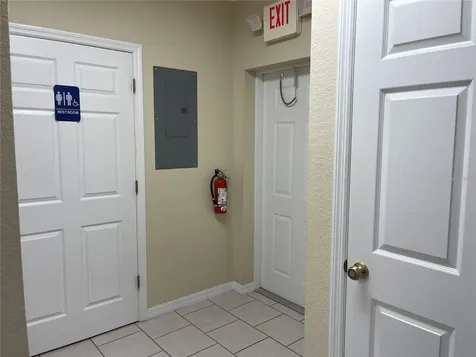 2755 S Bay Street Eustis FL 32726