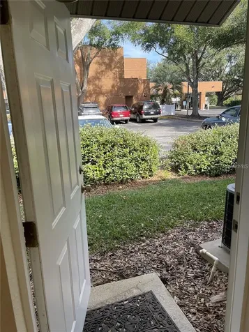 2755 S Bay Street Eustis FL 32726