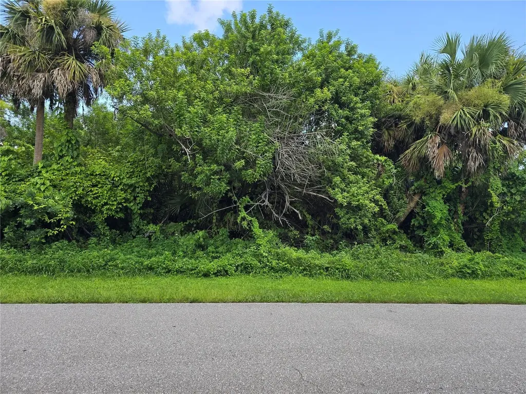 4048 Gallo Street Port Charlotte FL 33948