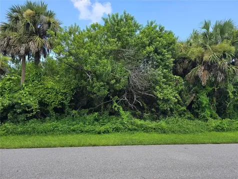 4048 Gallo Street Port Charlotte FL 33948