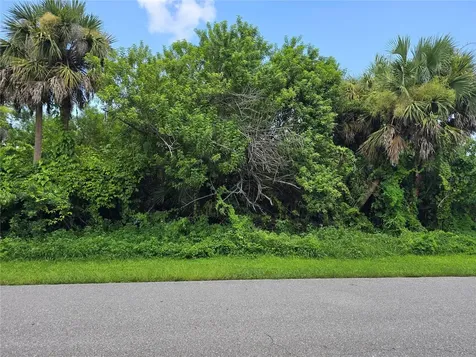 4048 Gallo Street Port Charlotte FL 33948