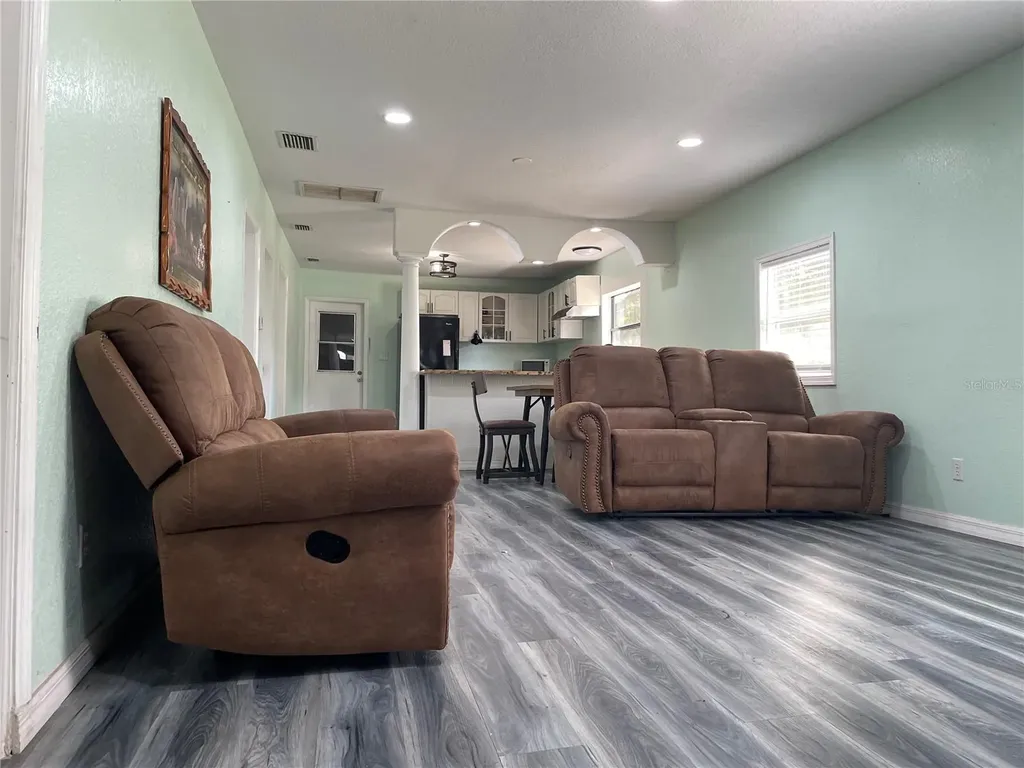 3816 Lone Oak Road Plant City FL 33567