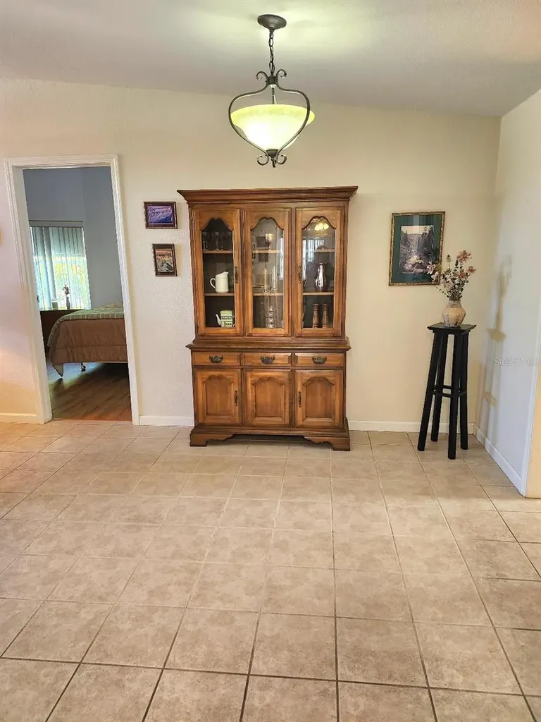 1706 Iowa Avenue Bradenton FL 34207