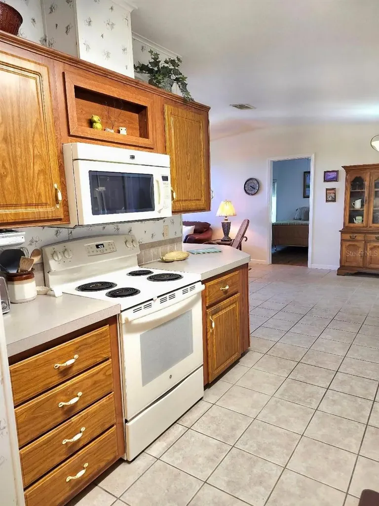 1706 Iowa Avenue Bradenton FL 34207