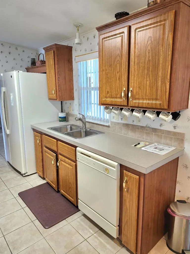 1706 Iowa Avenue Bradenton FL 34207