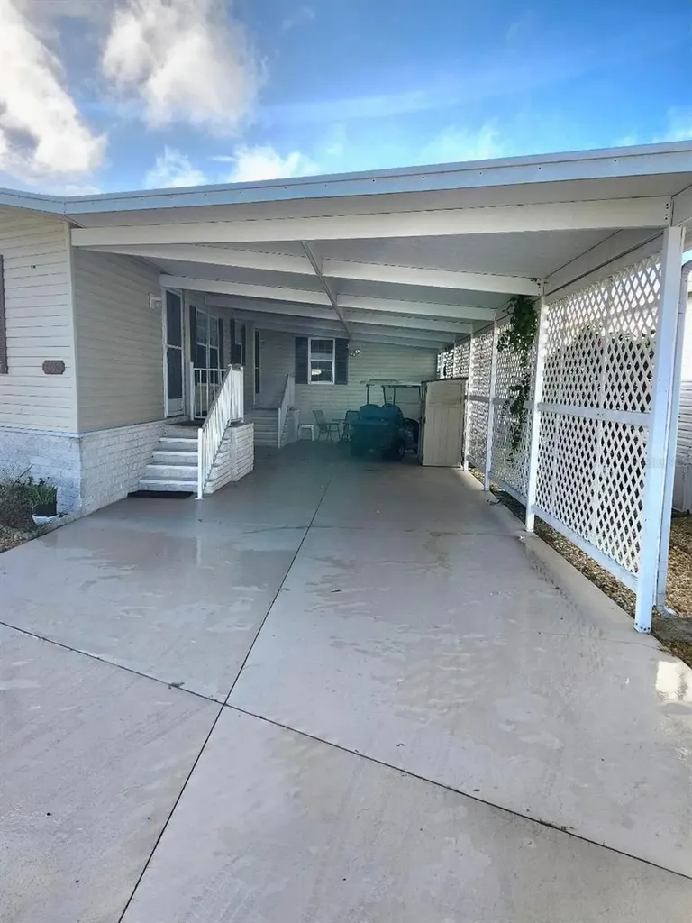 1706 Iowa Avenue Bradenton FL 34207