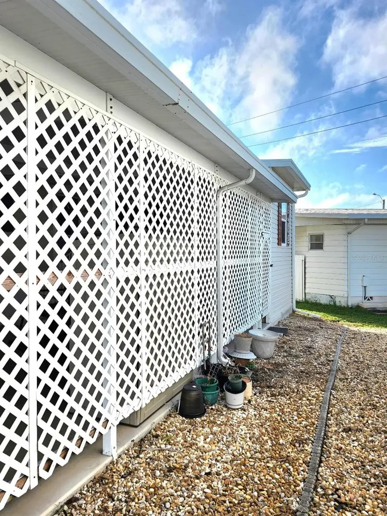 1706 Iowa Avenue Bradenton FL 34207