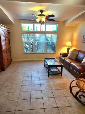 1706 Iowa Avenue Bradenton FL 34207