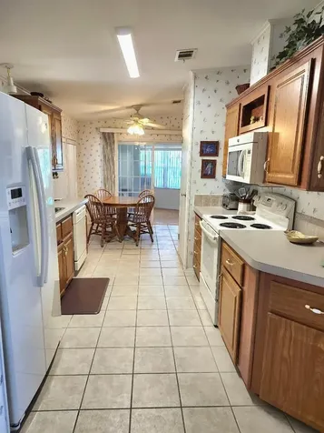 1706 Iowa Avenue Bradenton FL 34207