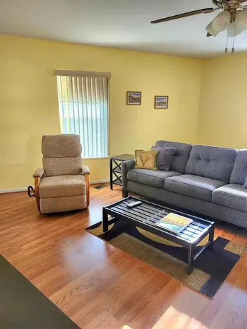 1706 Iowa Avenue Bradenton FL 34207
