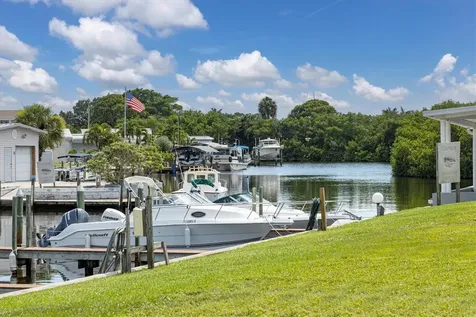 1706 Iowa Avenue Bradenton FL 34207