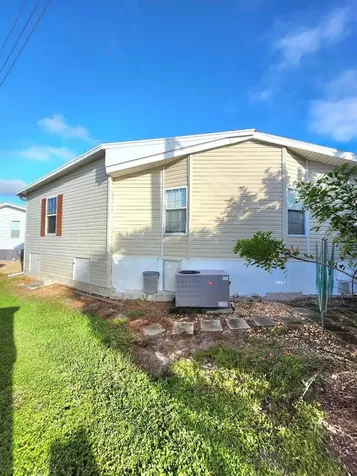 1706 Iowa Avenue Bradenton FL 34207