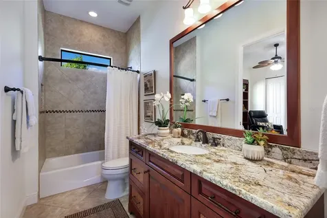 14909 Secret Harbor Place Lakewood Ranch FL 34202