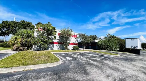 2010 8th Street NW Winter Haven FL 33881