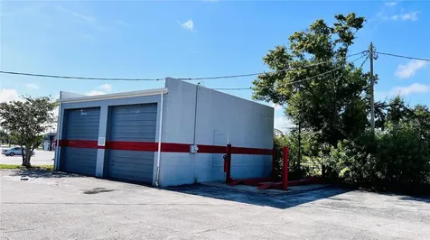 2010 8th Street NW Winter Haven FL 33881