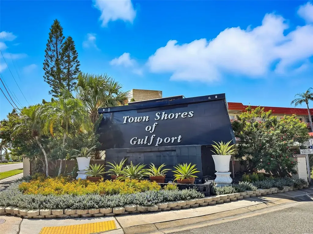 3114 59th Street S Gulfport FL 33707