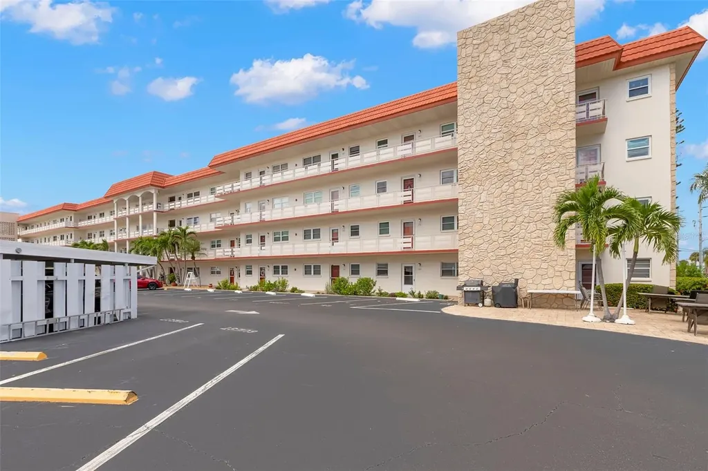 3114 59th Street S Gulfport FL 33707