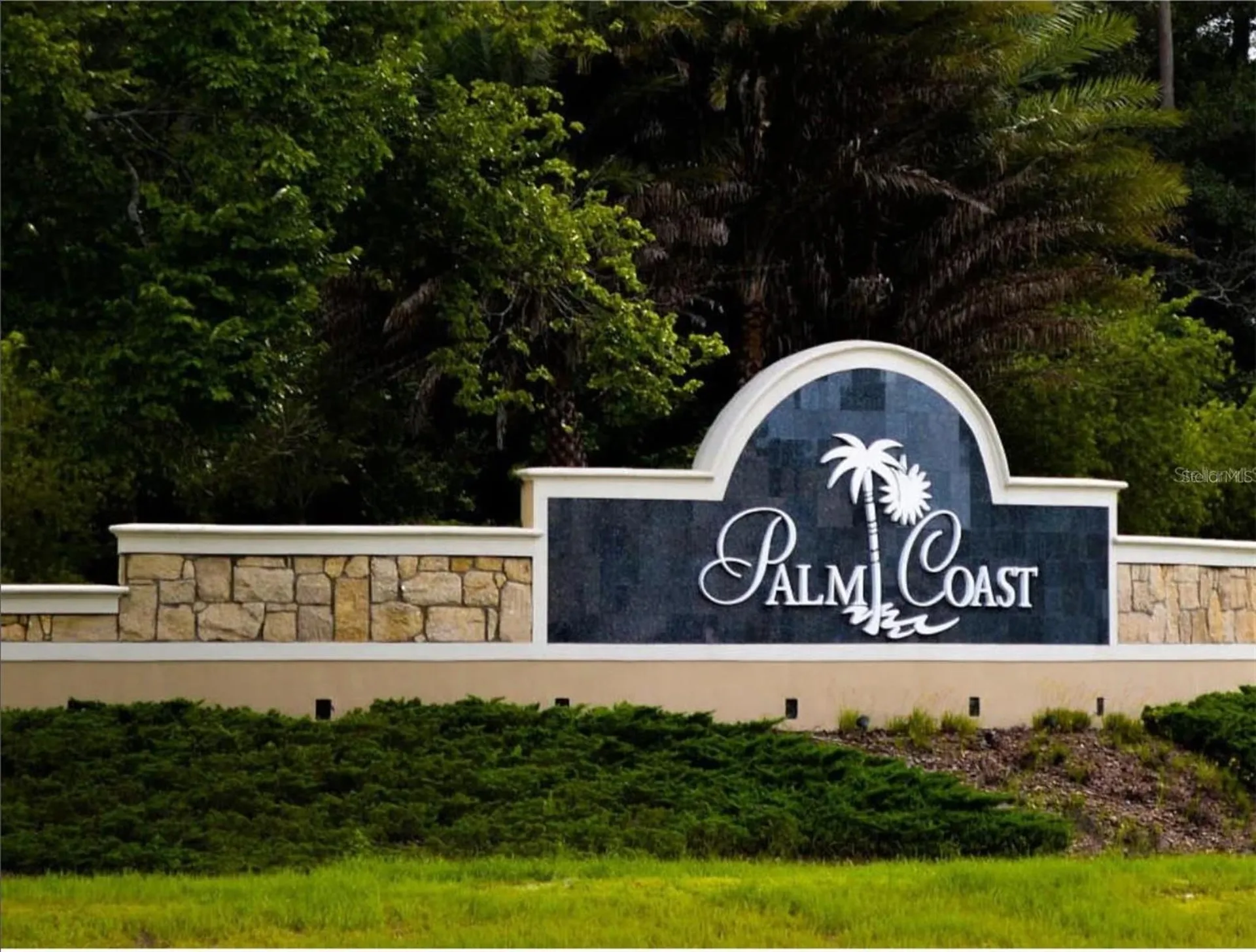 8 Fairways Circle Palm Coast FL 32137
