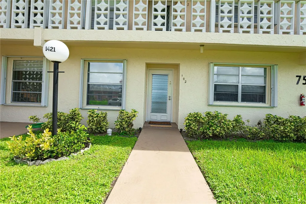 1421 NW 19th Terrace Delray Beach FL 33445