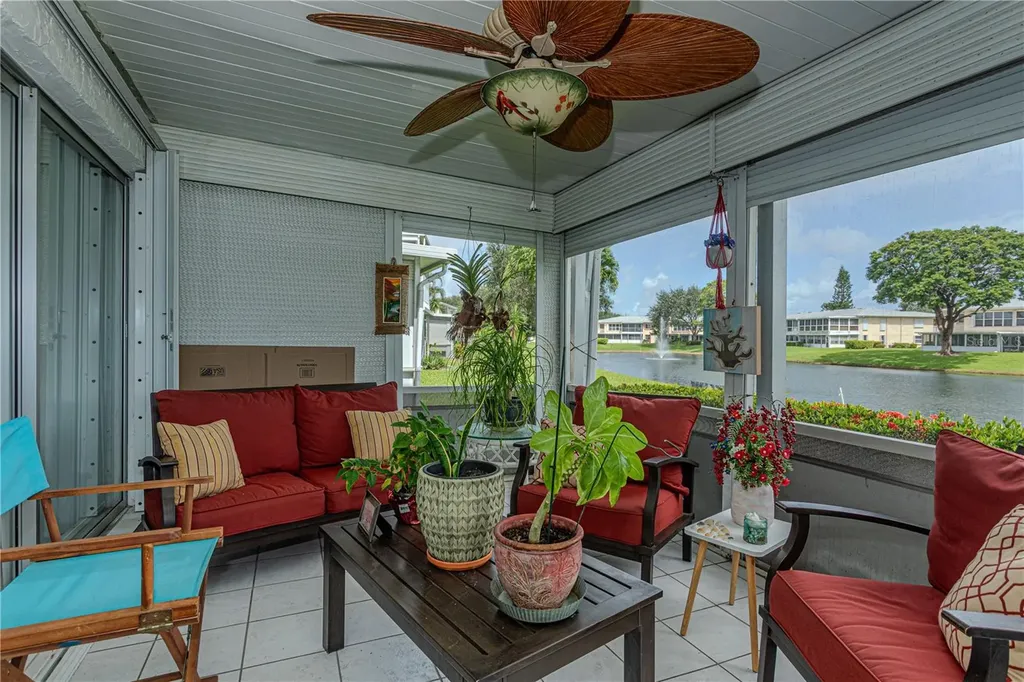 1421 NW 19th Terrace Delray Beach FL 33445