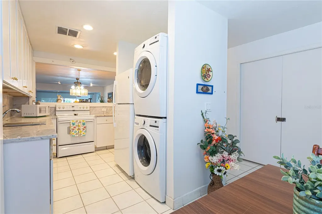 1421 NW 19th Terrace Delray Beach FL 33445