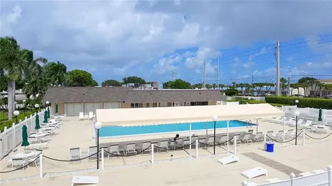1421 NW 19th Terrace Delray Beach FL 33445