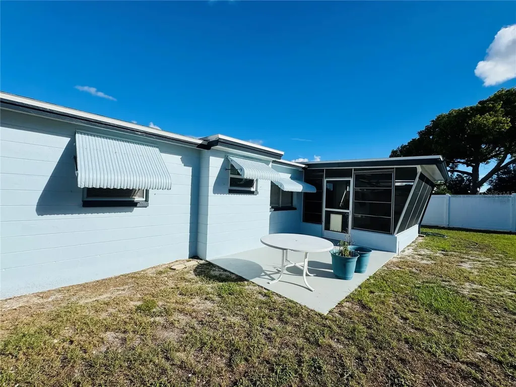 3447 Columbus Drive Holiday FL 34691