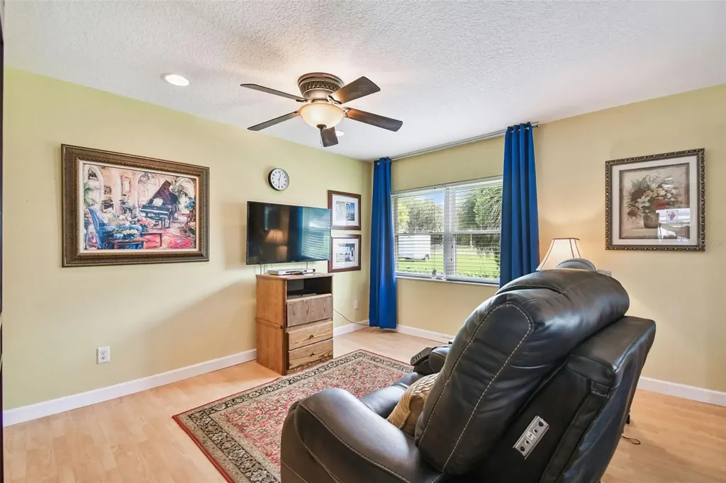 87 Lone Star Street Umatilla FL 32784