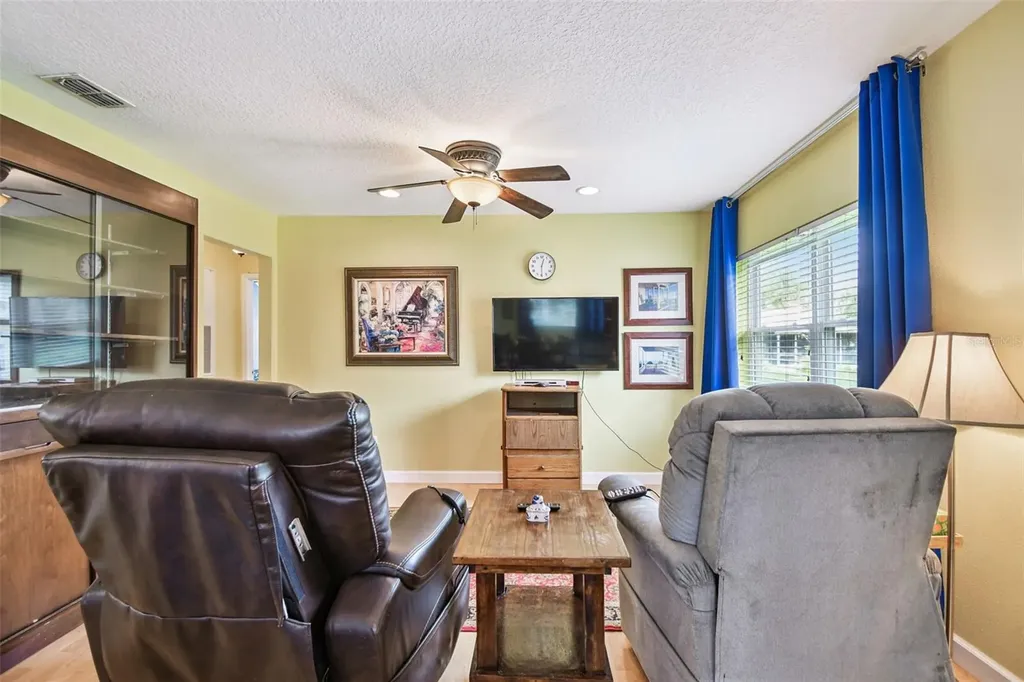87 Lone Star Street Umatilla FL 32784