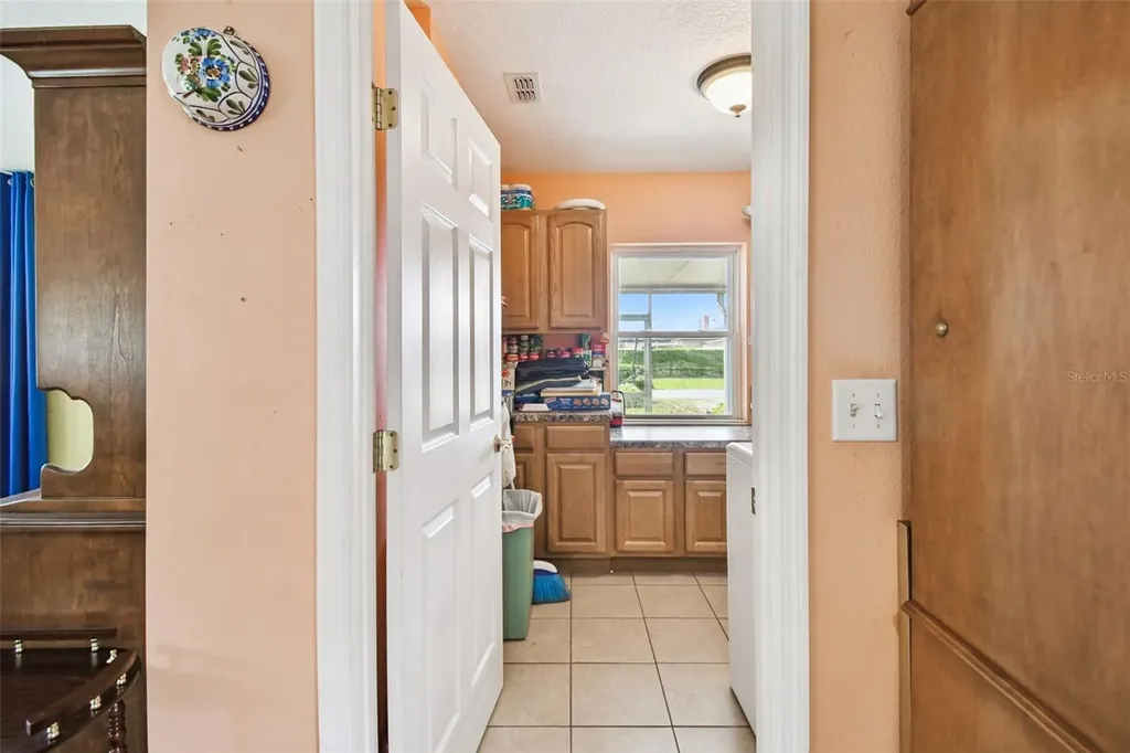 87 Lone Star Street Umatilla FL 32784