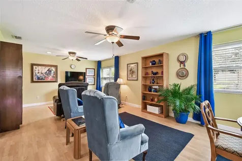 87 Lone Star Street Umatilla FL 32784