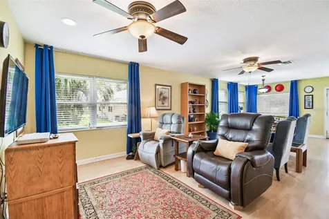 87 Lone Star Street Umatilla FL 32784