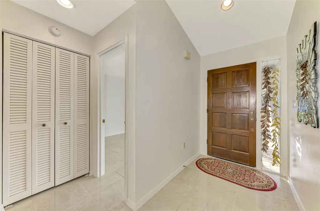 4765 Oak Forest Drive W Sarasota FL 34231