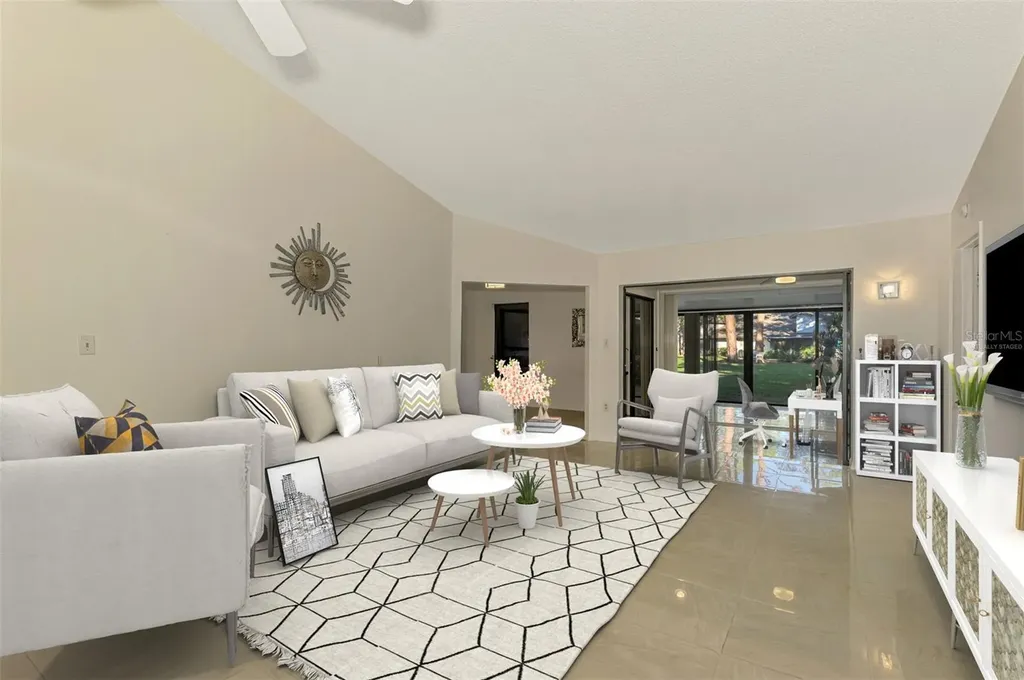 4765 Oak Forest Drive W Sarasota FL 34231