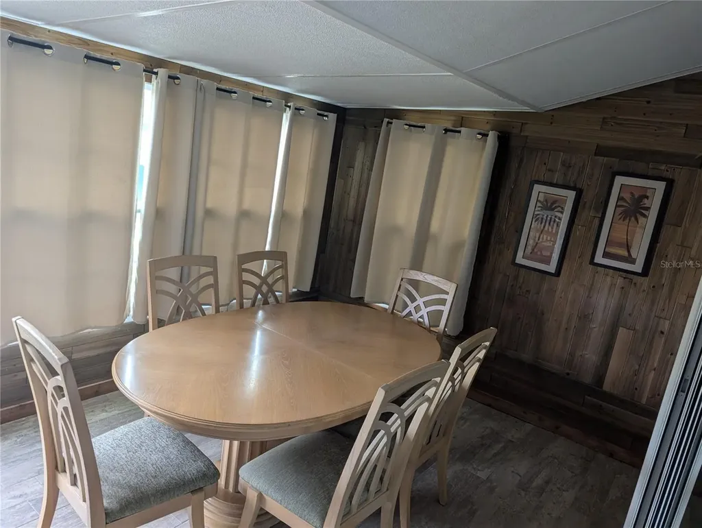 11711 W Bayshore Drive Crystal River FL 34429