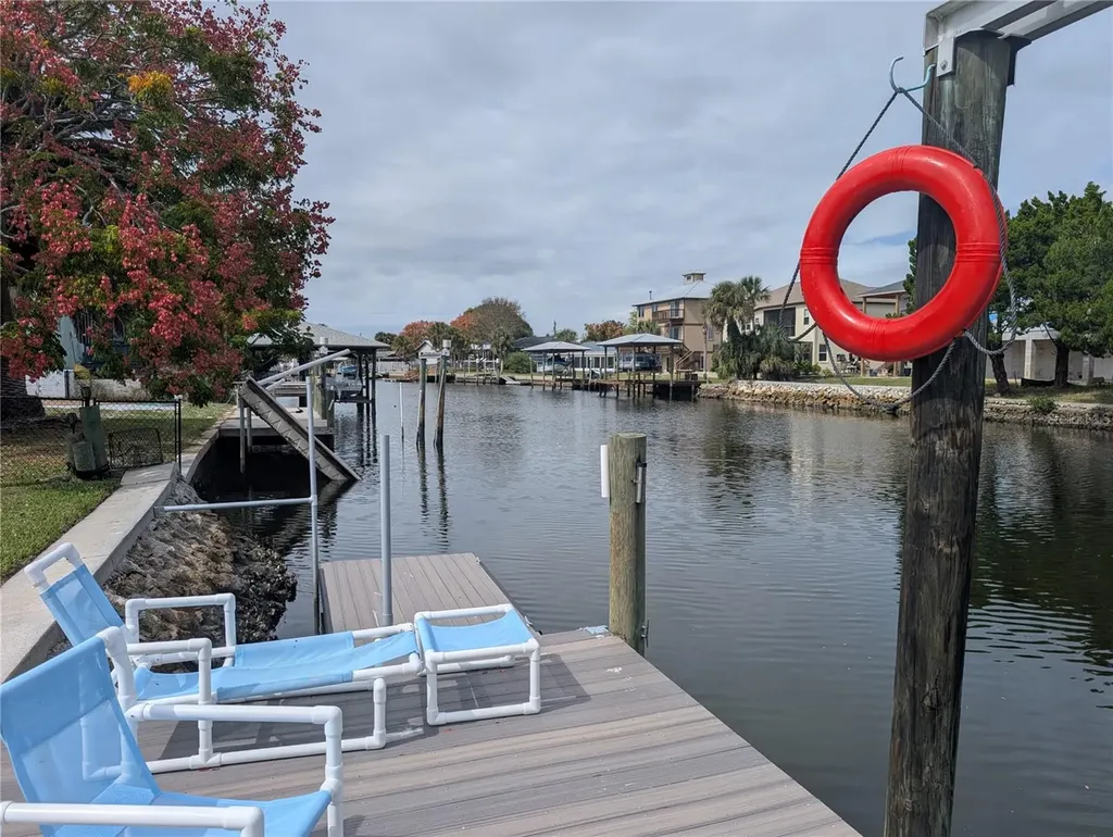 11711 W Bayshore Drive Crystal River FL 34429