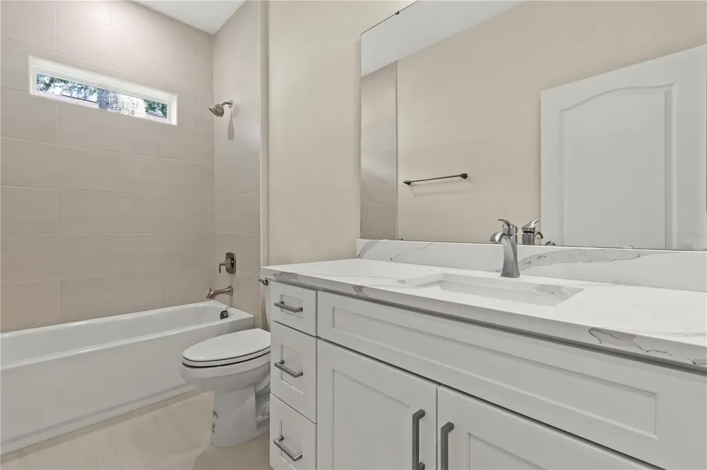947 Belle Oak Drive Leesburg FL 34748