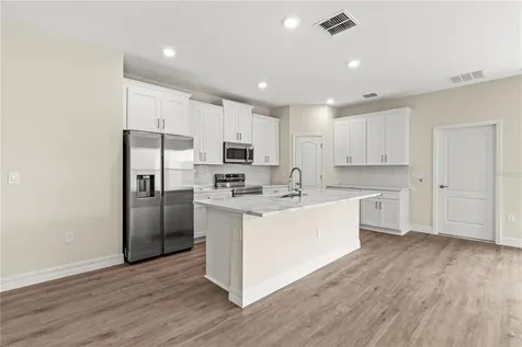 947 Belle Oak Drive Leesburg FL 34748