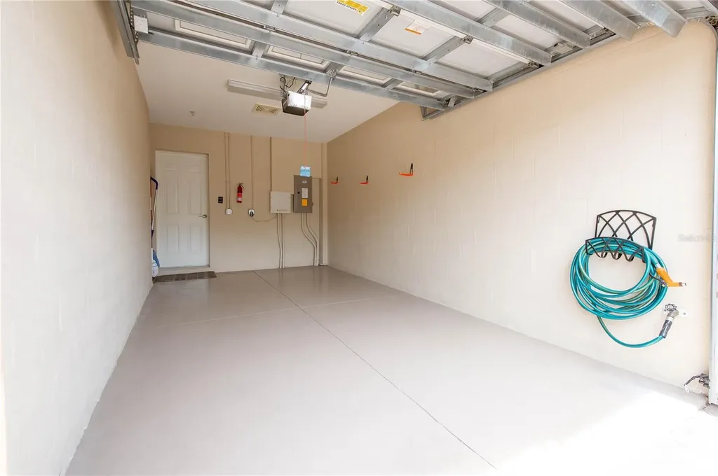 7206 Hamilton Road Bradenton FL 34209