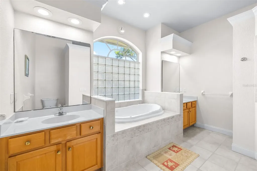 2692 Huntington Hills Drive Lakeland FL 33810