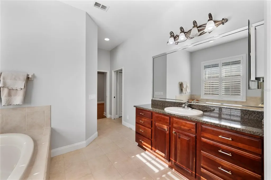 5789 Lake Victoria Drive Lakeland FL 33813