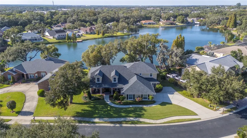 5789 Lake Victoria Drive Lakeland FL 33813